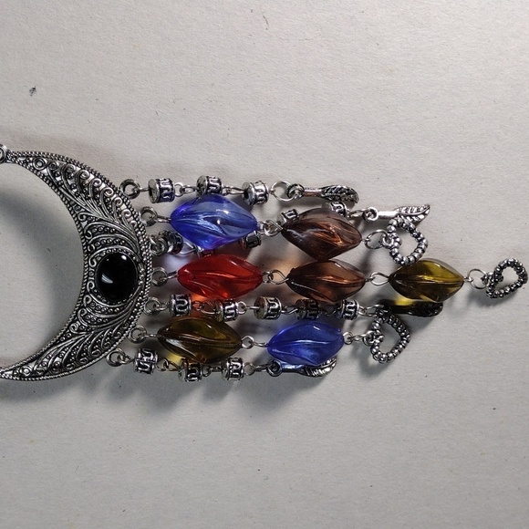 Women's Silver tone Design Colorful Drop beaded Necklace with Matching Earrings - Picture 7 of 10